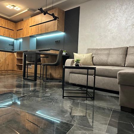 Ka Apartment Luxury 1 Kazanlak Exterior photo